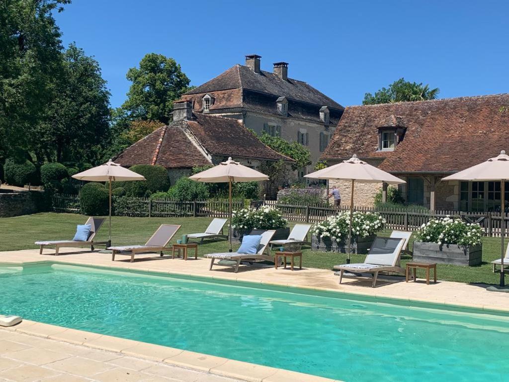 Manoir De Malagorse Cuzance ภายนอก รูปภาพ