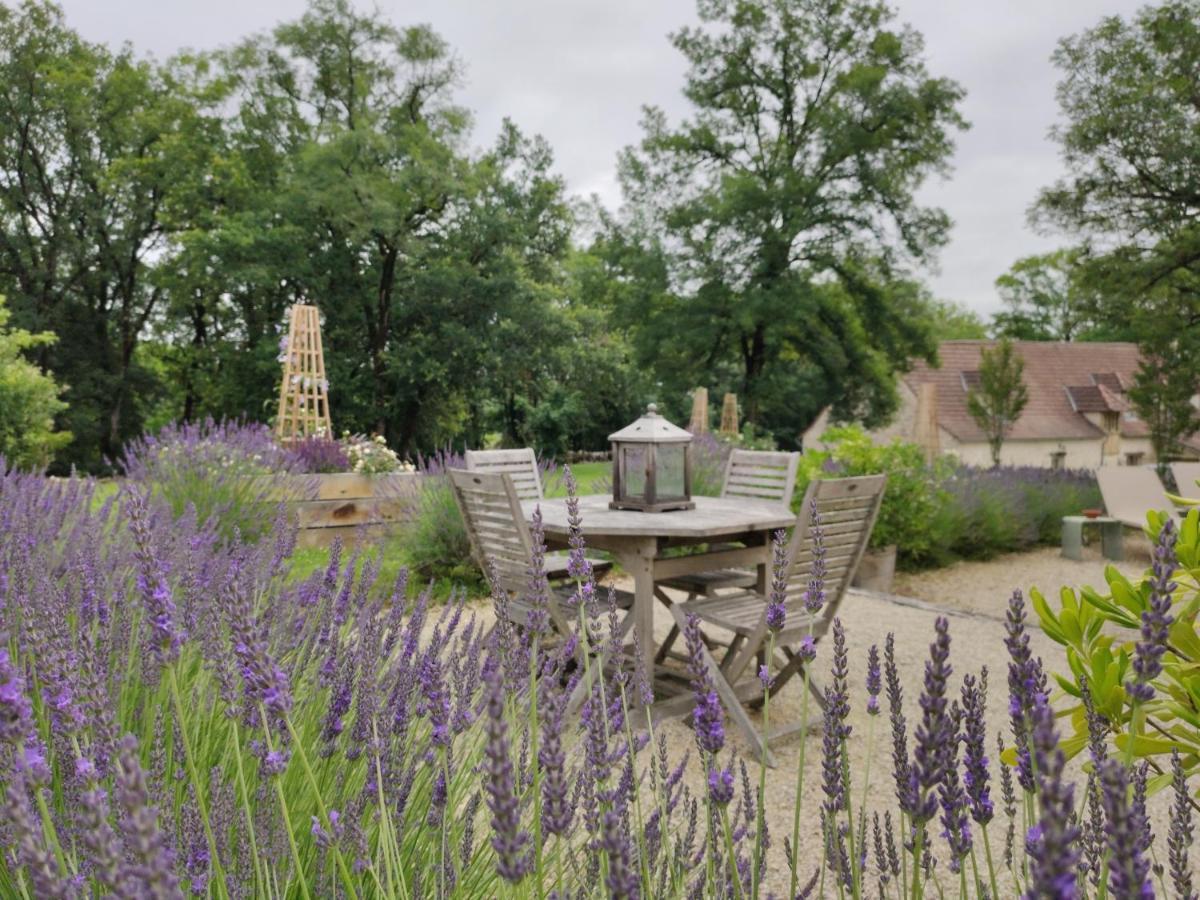 Manoir De Malagorse Cuzance ภายนอก รูปภาพ