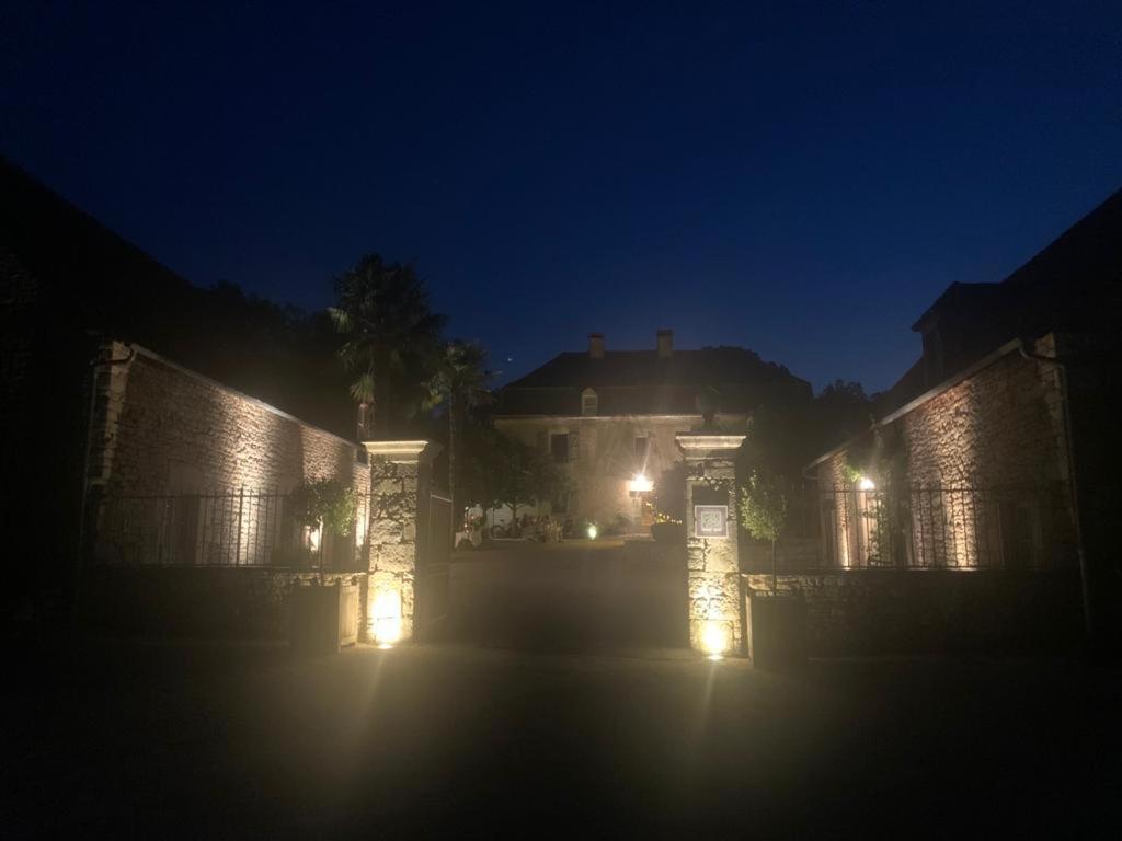 Manoir De Malagorse Cuzance ภายนอก รูปภาพ