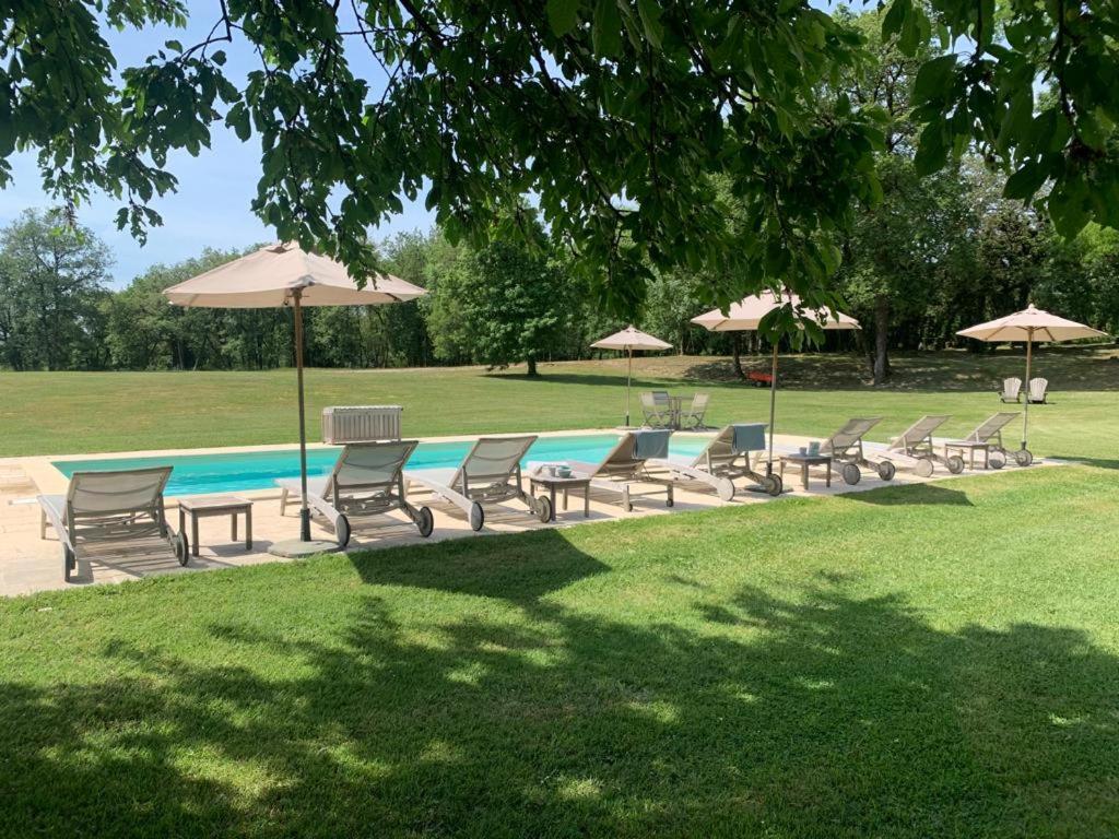 Manoir De Malagorse Cuzance ภายนอก รูปภาพ